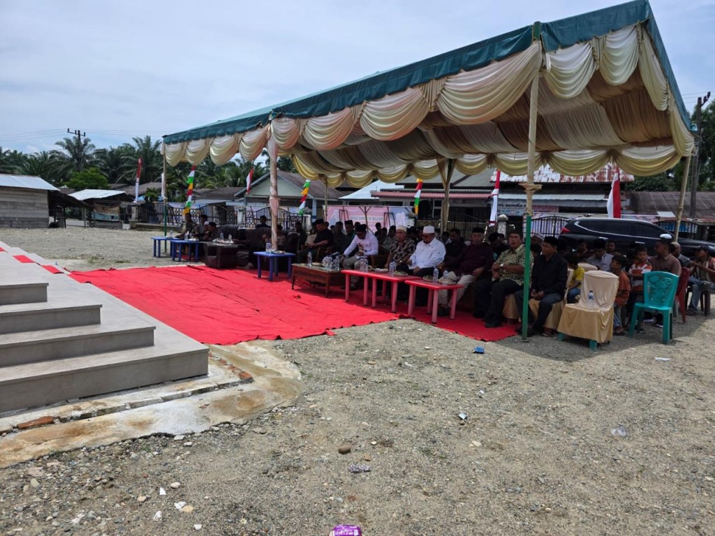 Peresmian Masjid Al-Mustaqim Desa Pulo Teungoh yang dihadiri oleh Bapak Wakil Bupati Nagan Raya